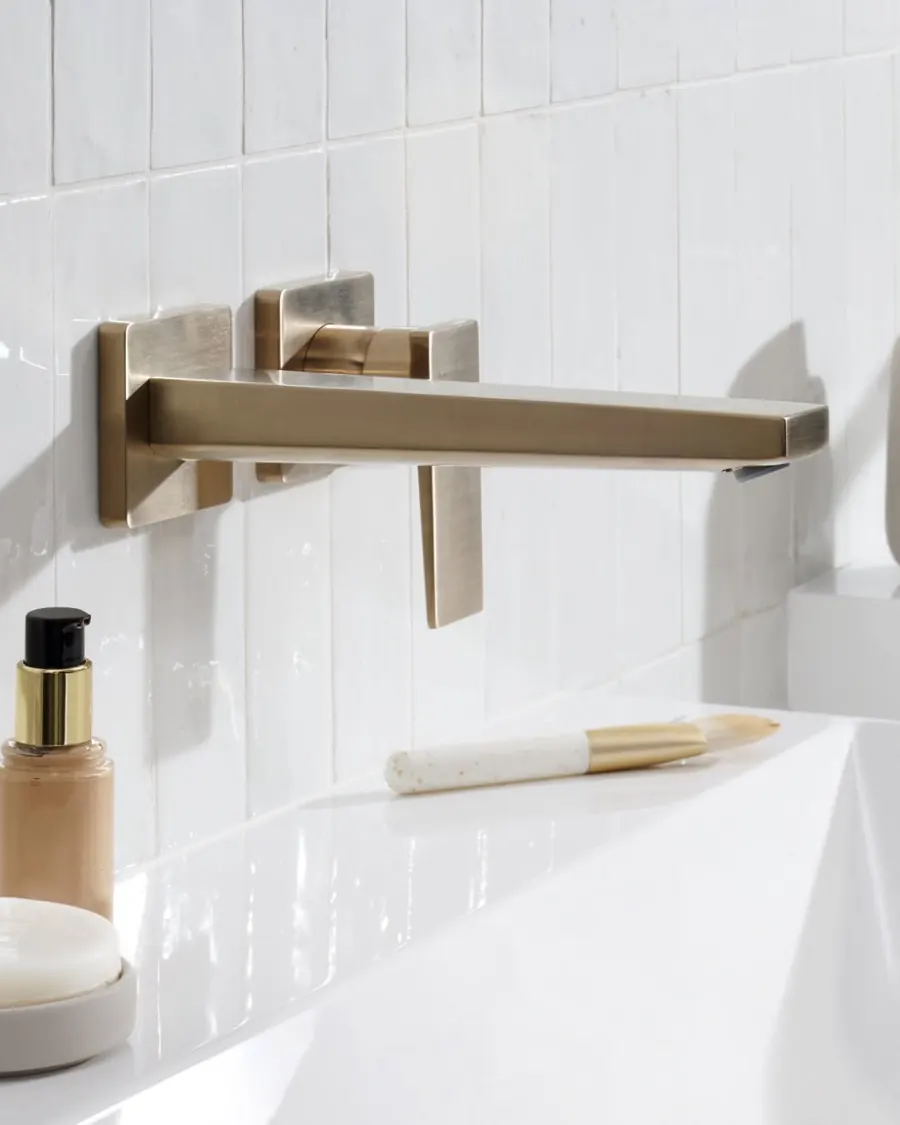 Bronz ankastre lavabo bataryası